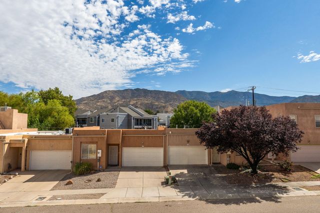 1535 Ocean Breeze Drive NE, Albuquerque, NM 87112