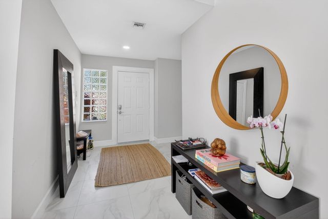 10613 Santa Laguna Drive, Boca Raton, FL 33428