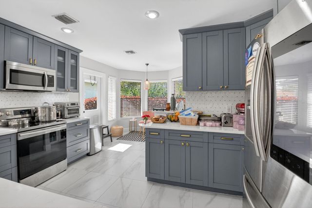 10613 Santa Laguna Drive, Boca Raton, FL 33428