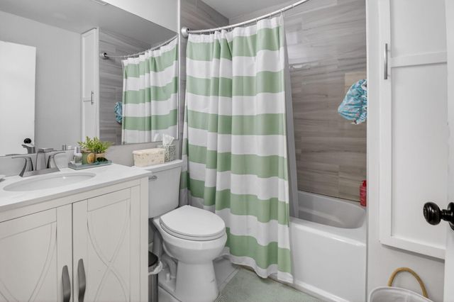 10613 Santa Laguna Drive, Boca Raton, FL 33428