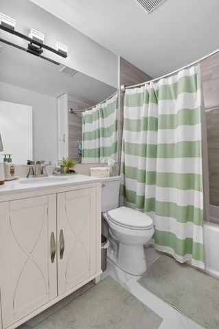 10613 Santa Laguna Drive, Boca Raton, FL 33428