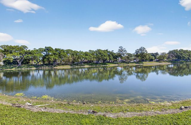 10613 Santa Laguna Drive, Boca Raton, FL 33428