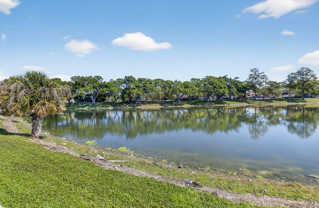 10613 Santa Laguna Drive, Boca Raton, FL 33428