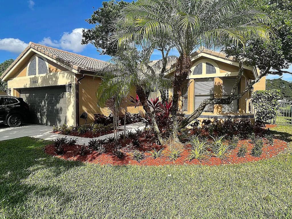 10613 Santa Laguna Drive, Boca Raton, FL 33428