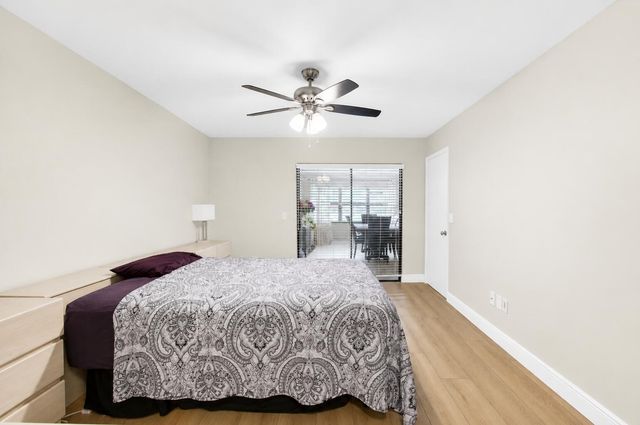 2360 NW 12th Street, Delray Beach, FL 33445