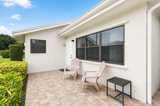 2360 NW 12th Street, Delray Beach, FL 33445