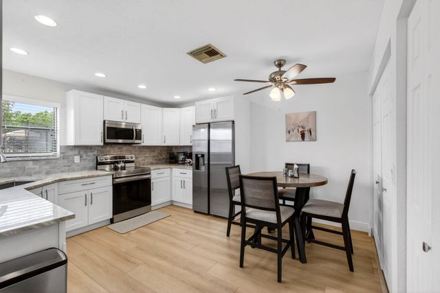 2360 NW 12th Street, Delray Beach, FL 33445