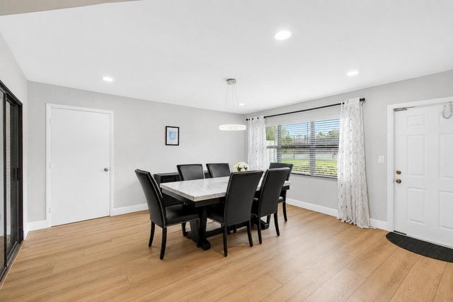 2360 NW 12th Street, Delray Beach, FL 33445