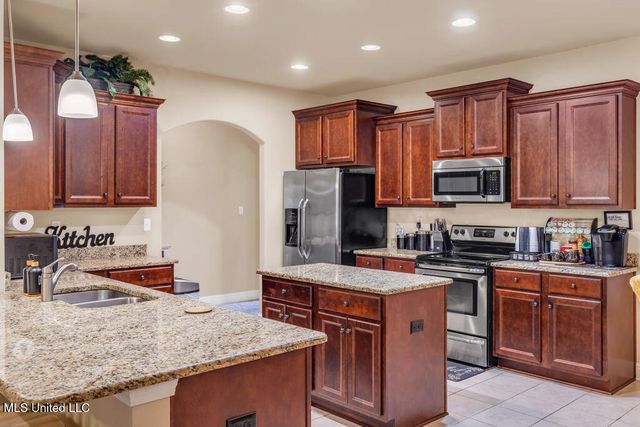 14420 N Swan Road, Gulfport, MS 39503