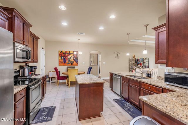 14420 N Swan Road, Gulfport, MS 39503