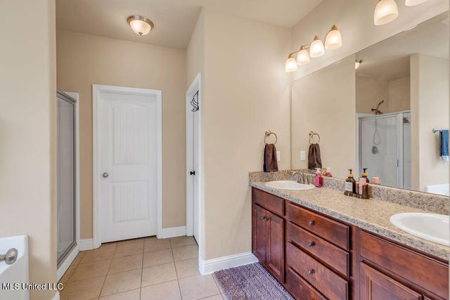 14420 N Swan Road, Gulfport, MS 39503