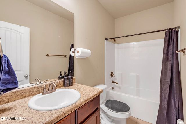 14420 N Swan Road, Gulfport, MS 39503