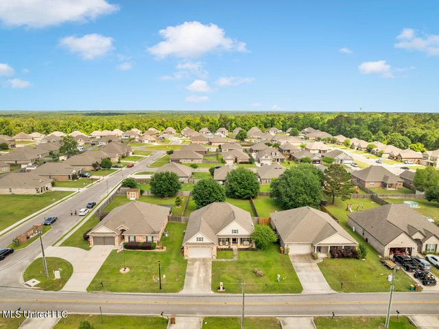 14420 N Swan Road, Gulfport, MS 39503