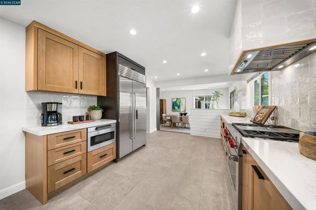 15 Wildwood Ct, Danville, CA 94526