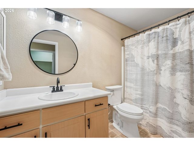 9490 Sw 146TH Ter R8, Beaverton, OR 97007