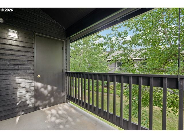 9490 Sw 146TH Ter R8, Beaverton, OR 97007
