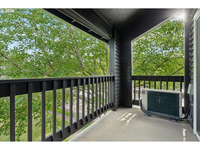 9490 Sw 146TH Ter R8, Beaverton, OR 97007