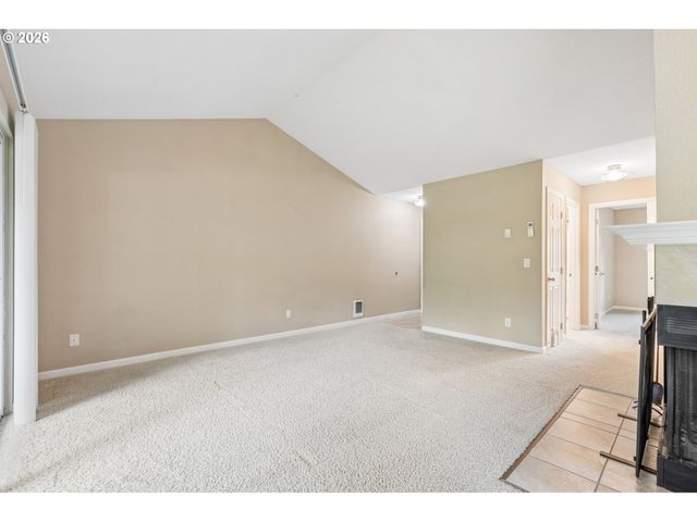 9490 Sw 146TH Ter R8, Beaverton, OR 97007