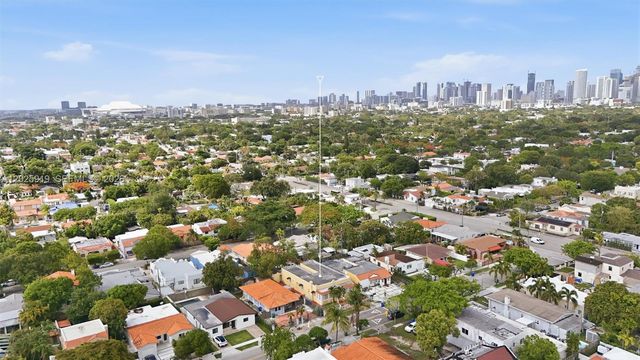 1743 SW 17th St 1, Miami, FL 33145