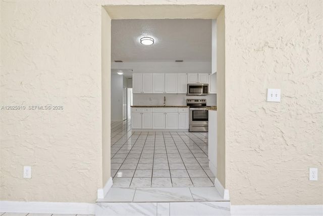 1743 SW 17th St 1, Miami, FL 33145