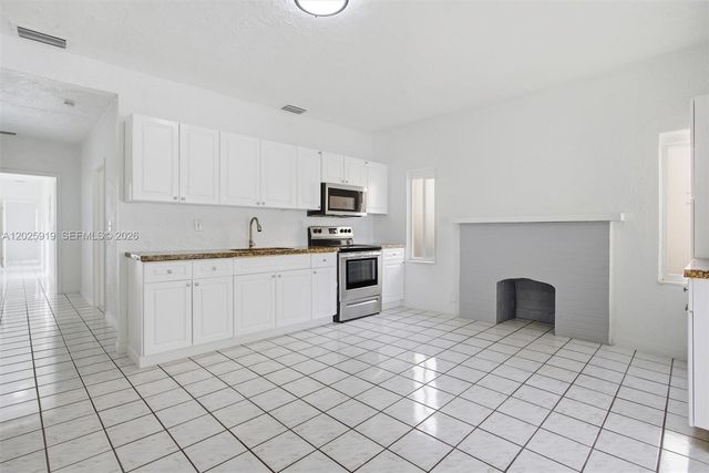 1743 SW 17th St 1, Miami, FL 33145