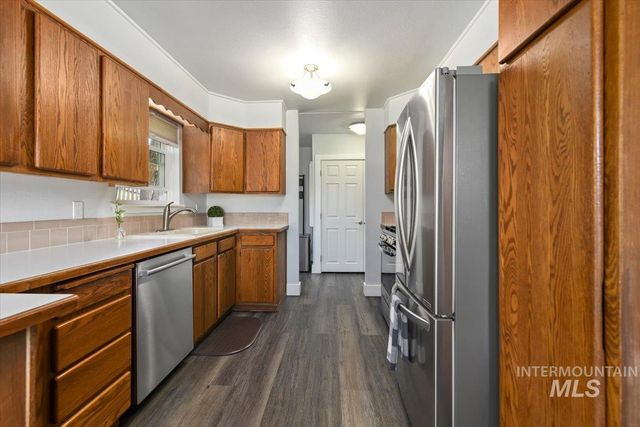 5320 W Hill Rd, Boise, ID 83703