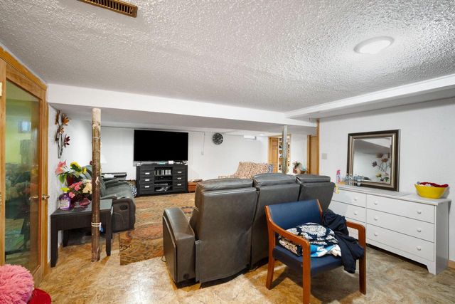 4758 S 22nd street STREET S, Milwaukee, WI 53221