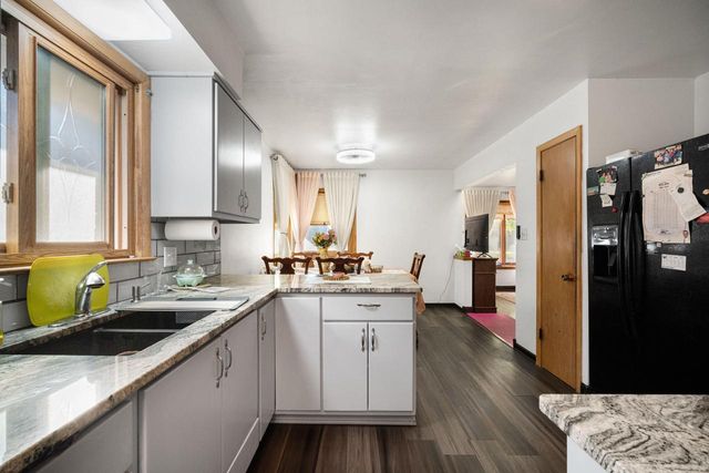 4758 S 22nd street STREET S, Milwaukee, WI 53221