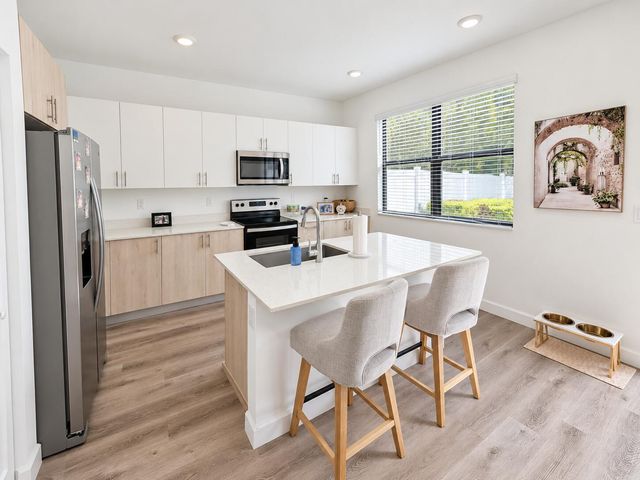 708 Del Vista Road, Pompano Beach, FL 33069