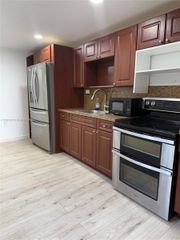 8101 SW 94th Ct 1, Miami, FL 33173