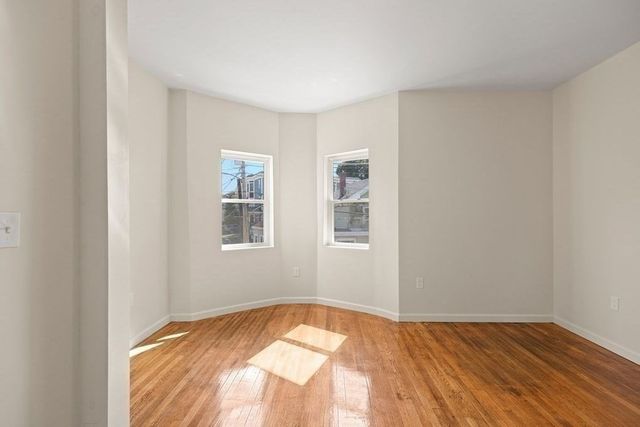 88 Washington Ave 2, Chelsea, MA 02150