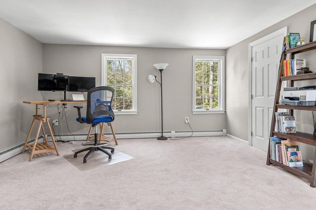 5 Goodwin Road, Hampton Falls, NH 03844