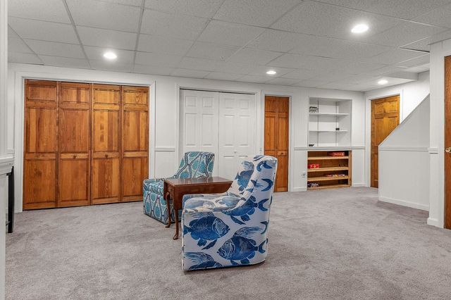 5 Goodwin Road, Hampton Falls, NH 03844
