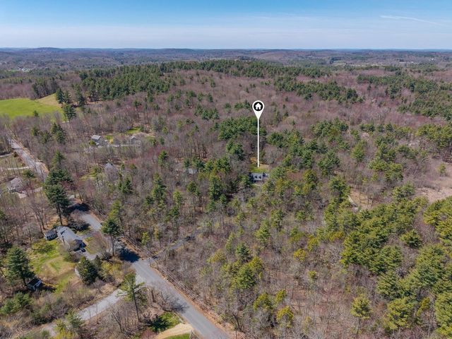 5 Goodwin Road, Hampton Falls, NH 03844