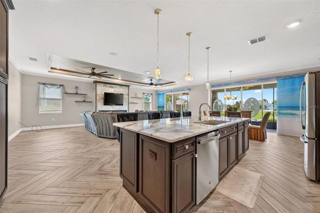 8522 SW 93RD CIRCLE, Ocala, FL 34481