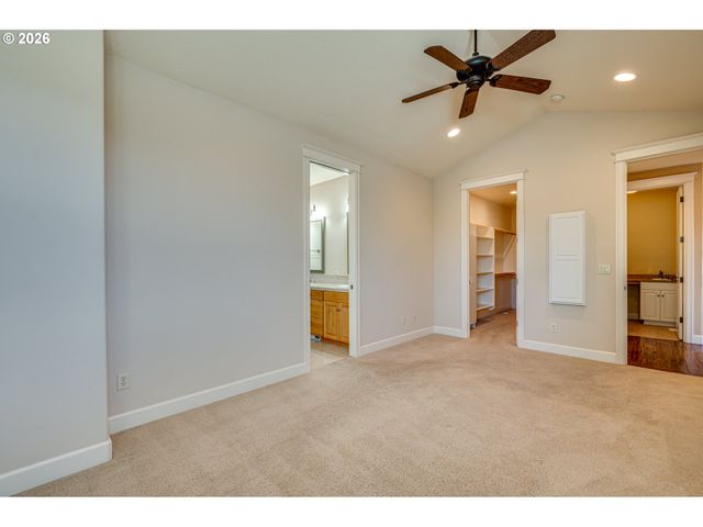 2327 36TH St, Washougal, WA 98671