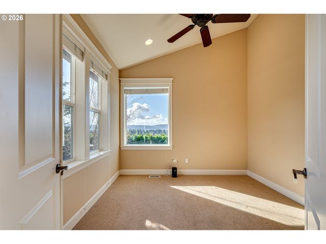 2327 36TH St, Washougal, WA 98671