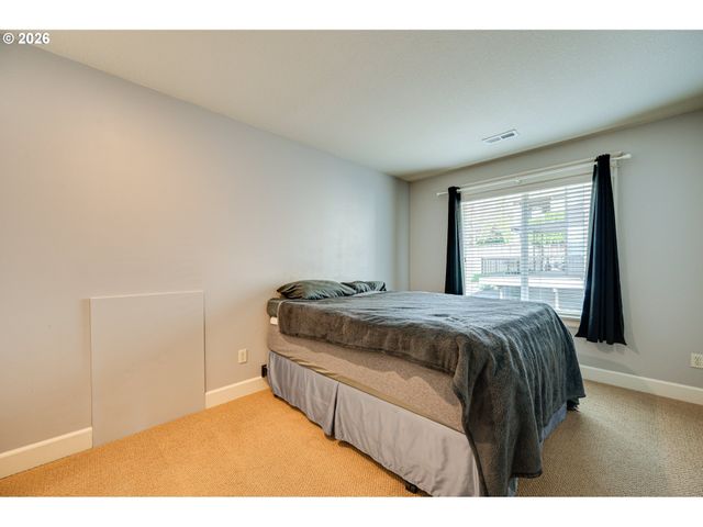 2327 36TH St, Washougal, WA 98671