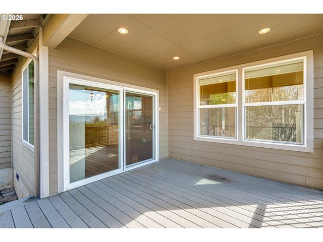 2327 36TH St, Washougal, WA 98671