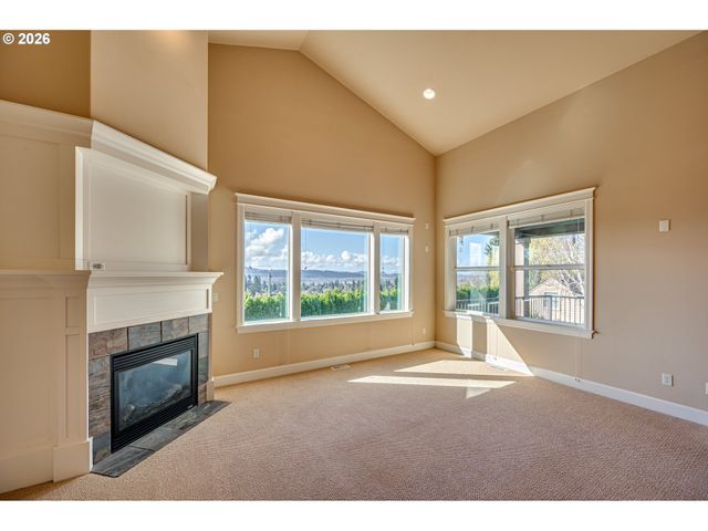 2327 36TH St, Washougal, WA 98671