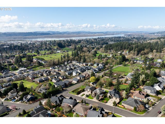 2327 36TH St, Washougal, WA 98671