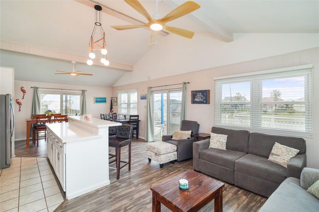 4219 Liberty Drive, Galveston, TX 77554