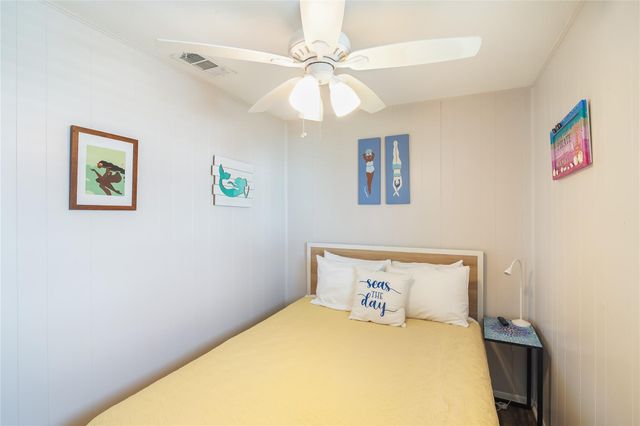 4219 Liberty Drive, Galveston, TX 77554