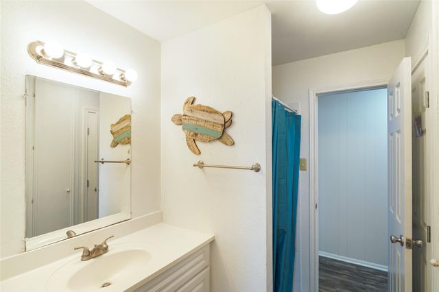 4219 Liberty Drive, Galveston, TX 77554