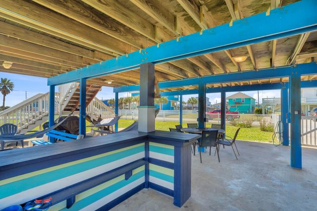 4219 Liberty Drive, Galveston, TX 77554