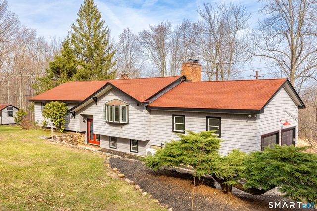 481 Gaylord Mountain Road, Hamden, CT 06518