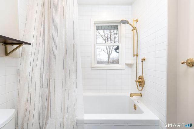 481 Gaylord Mountain Road, Hamden, CT 06518