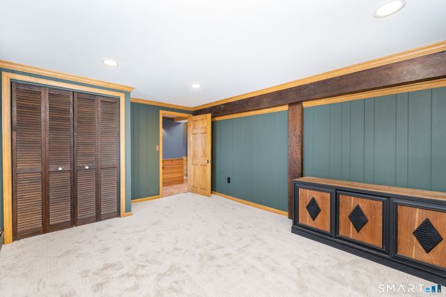 481 Gaylord Mountain Road, Hamden, CT 06518