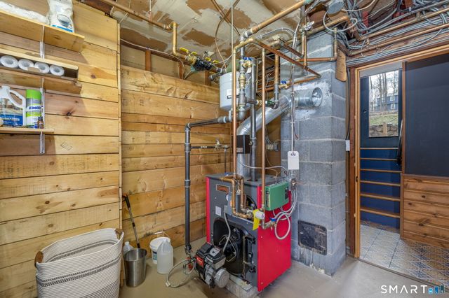 481 Gaylord Mountain Road, Hamden, CT 06518