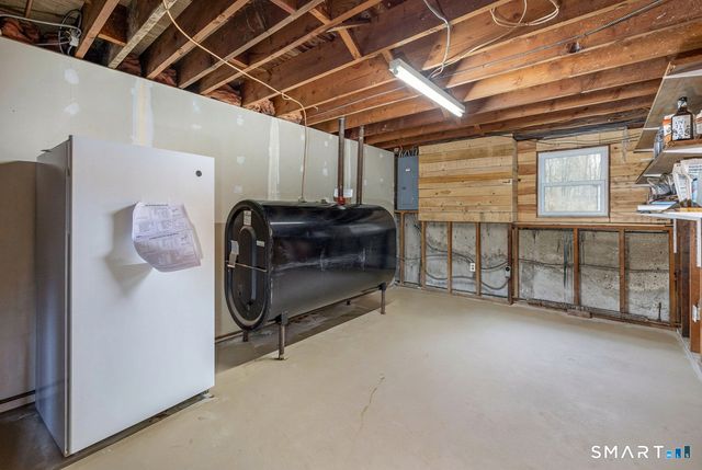 481 Gaylord Mountain Road, Hamden, CT 06518